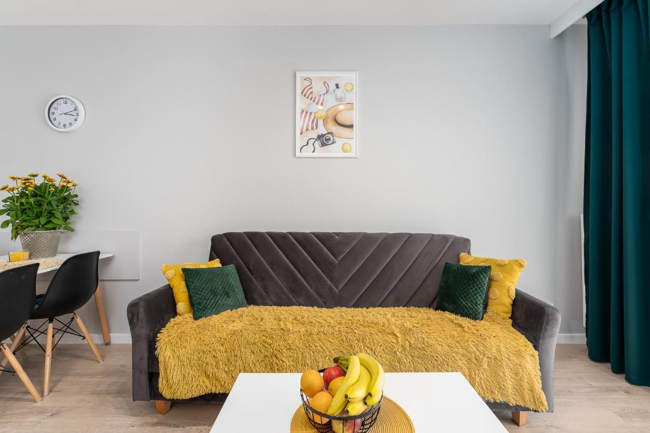 Apartamenty Promenada - Fredry 2 코워브제크 외부 사진