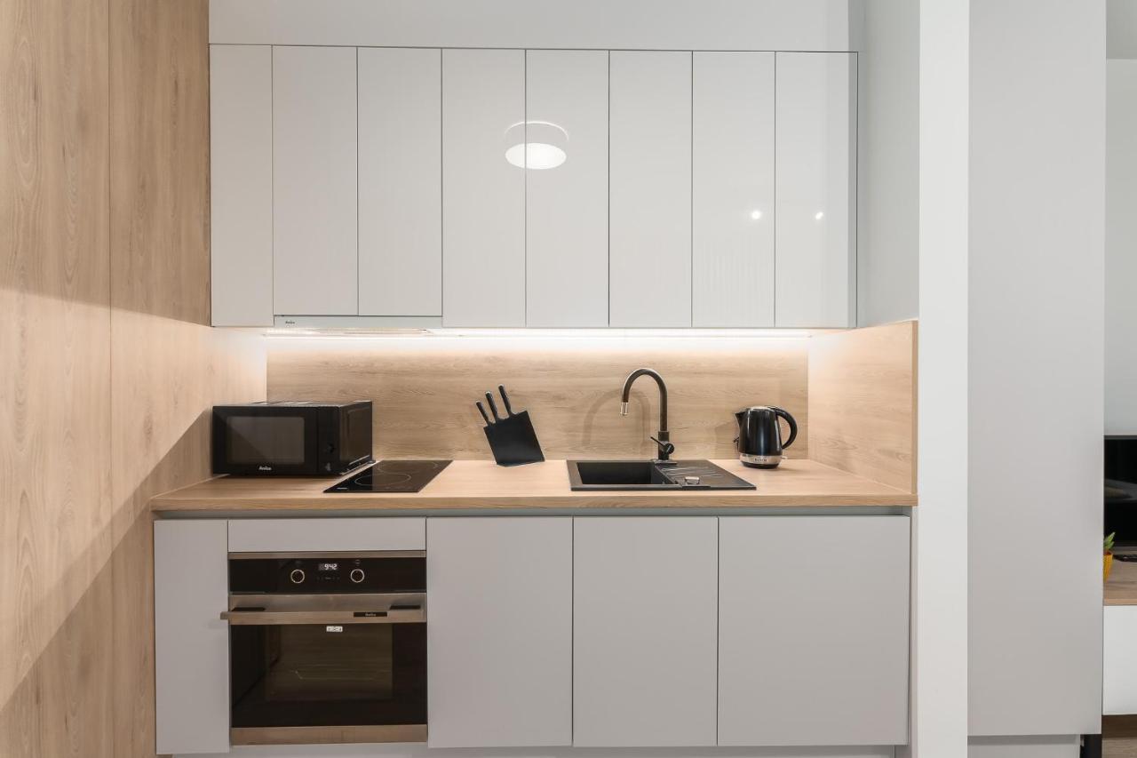 Apartamenty Promenada - Fredry 2 코워브제크 외부 사진