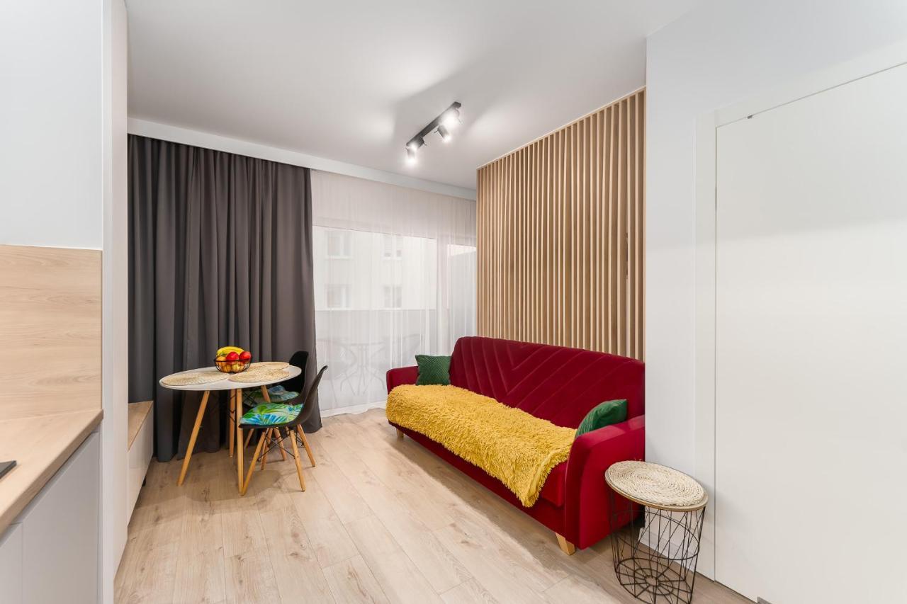 Apartamenty Promenada - Fredry 2 코워브제크 외부 사진