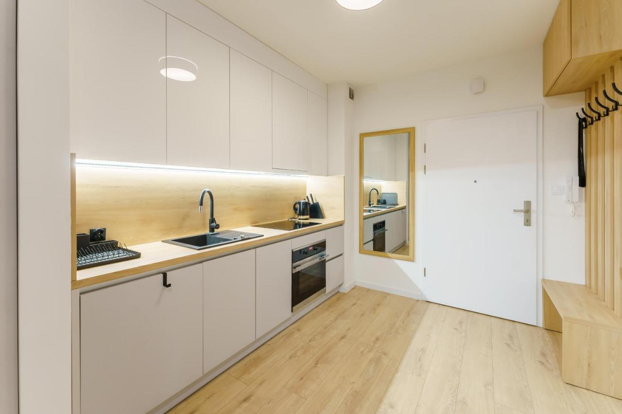 Apartamenty Promenada - Fredry 2 코워브제크 외부 사진