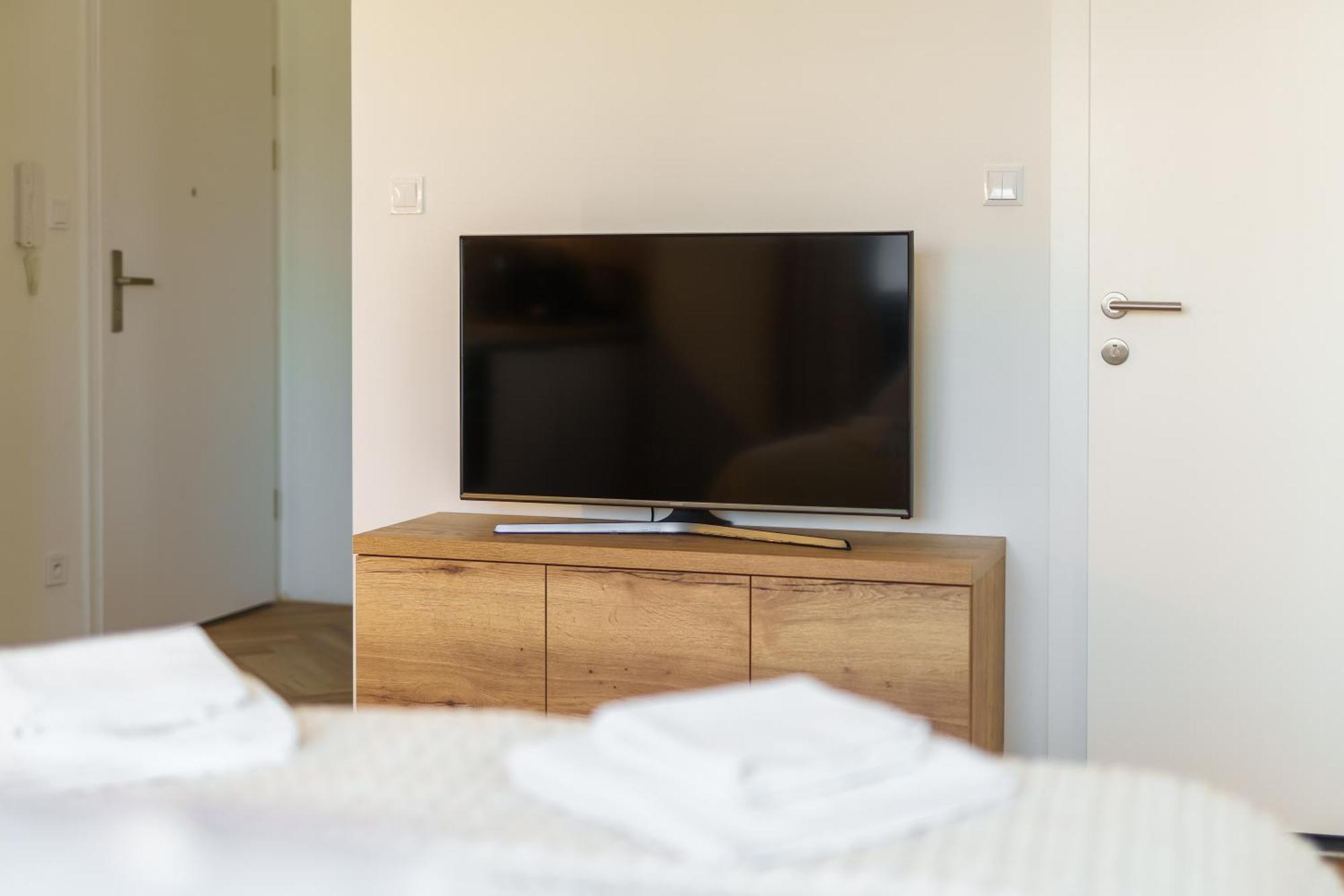 Apartamenty Promenada - Fredry 2 코워브제크 외부 사진