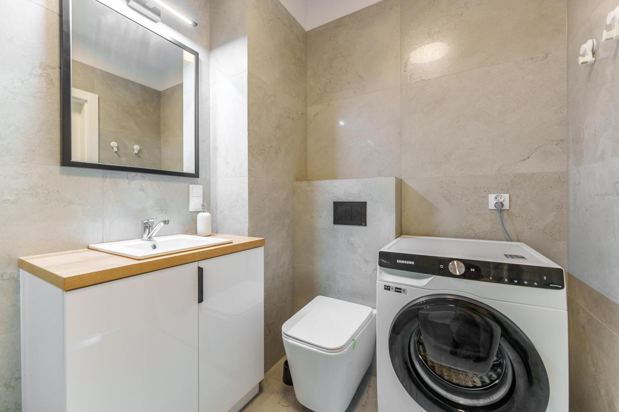 Apartamenty Promenada - Fredry 2 코워브제크 외부 사진