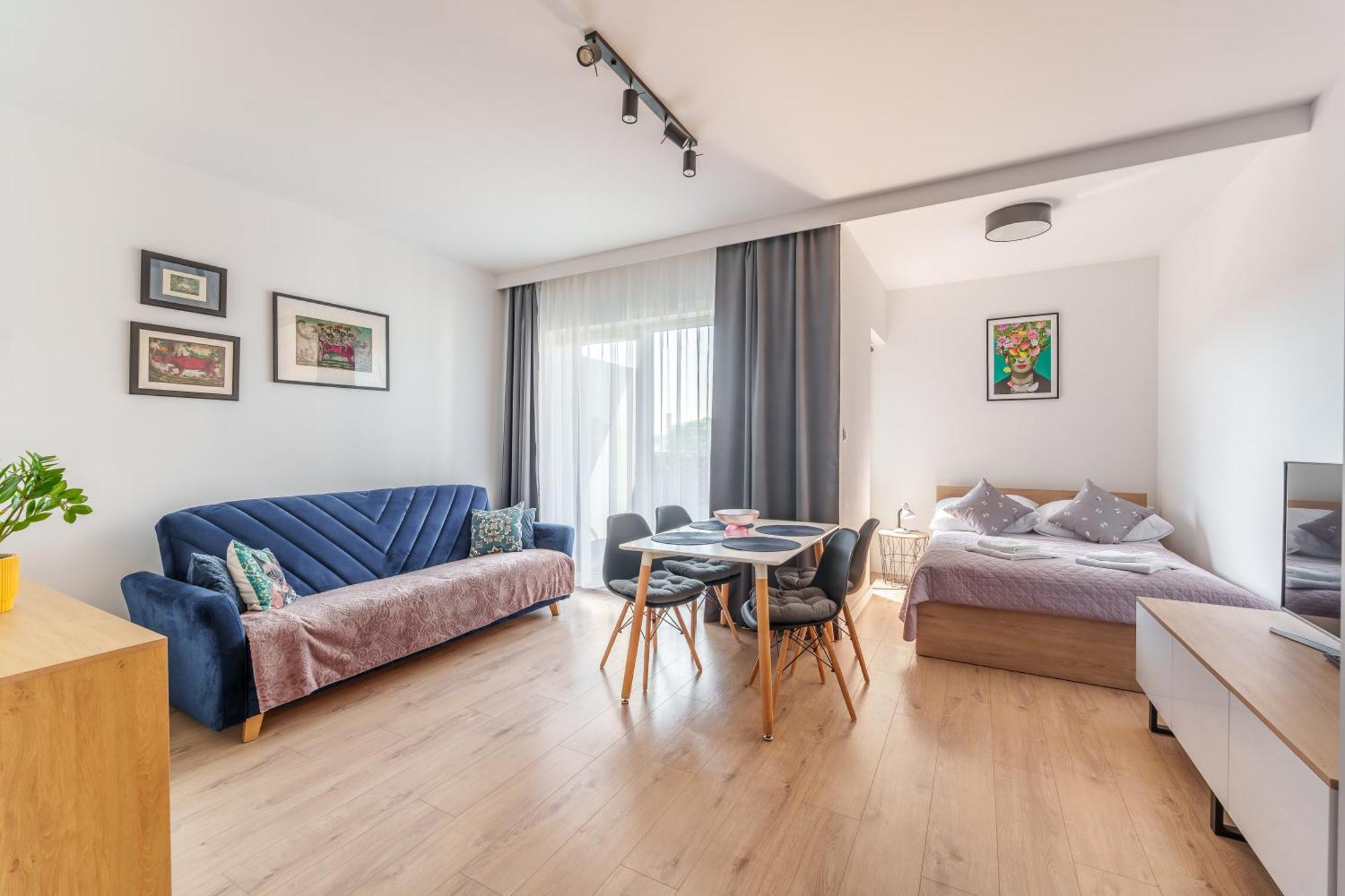 Apartamenty Promenada - Fredry 2 코워브제크 외부 사진