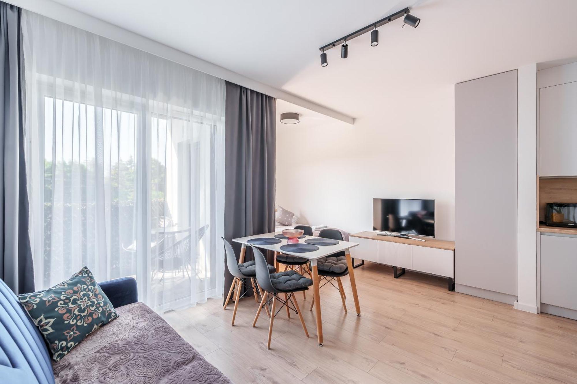 Apartamenty Promenada - Fredry 2 코워브제크 외부 사진